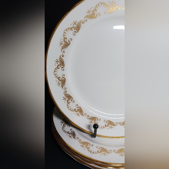 Aynsley England Louis XV 8328 Decorative Side plate gold and white, set of 4 - Picture 2 of 3